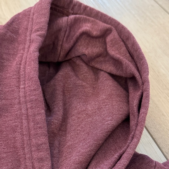 The North Face Women’s Small Hoodie Sweatshirt Burgundy Plum - Picture 5 of 15